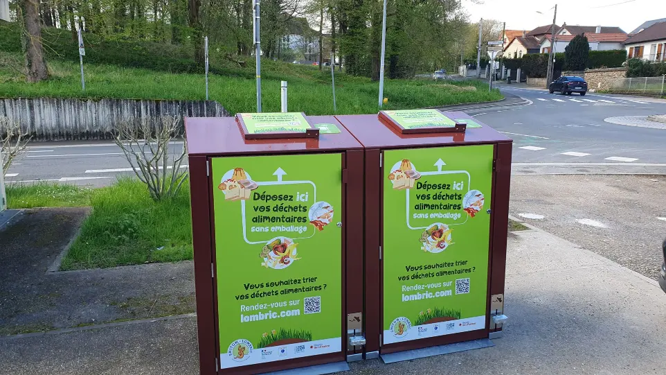 Abris-bacs biodéchets Grand Orly Seine Bièvre