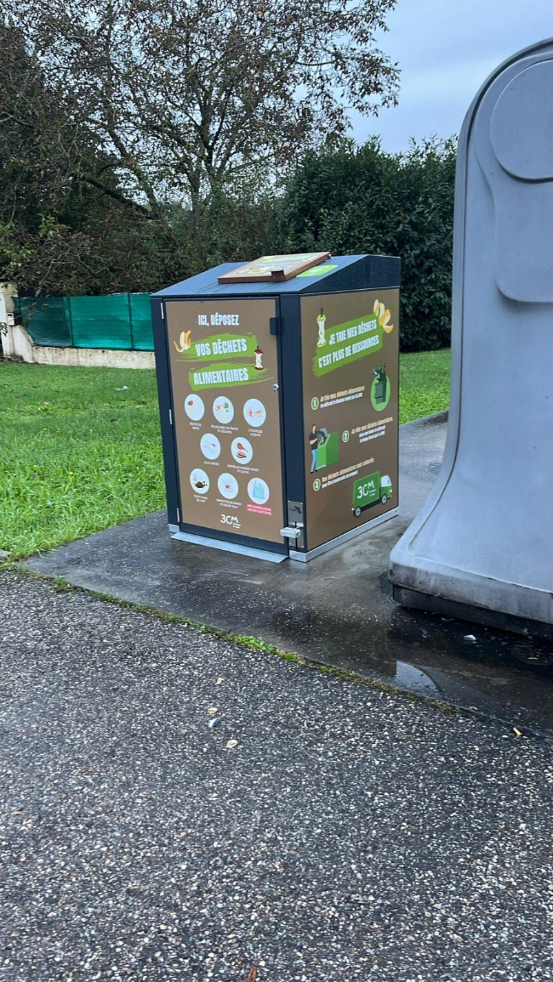 Installation Axibio chez 3CM – Communauté de communes de la Côtière à Montluel – photo 1/5